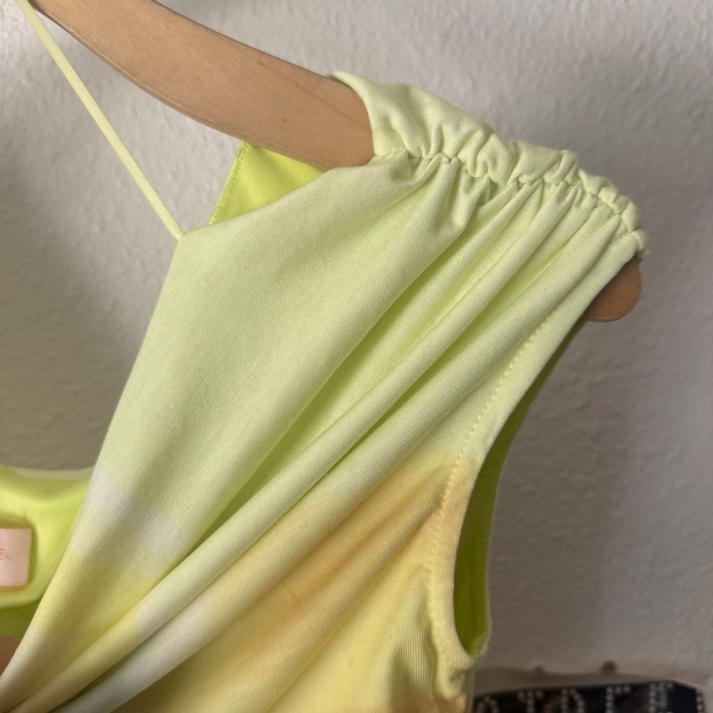 VIORA LANE lime neon green cotton tie dye ruched off shoulder cropped top - Picture 3 of 6
